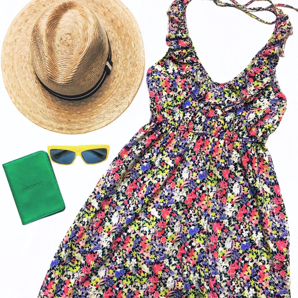 SALE!  EXPRESS - NWOT Floral Summer Dress